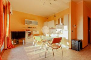 2 LOCALI A TOSCOLANO-MADERNO