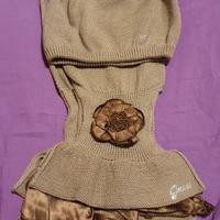 Sciarpa e cappello GUESS