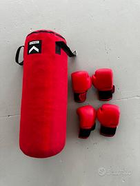 Sacco da boxe + guantoni