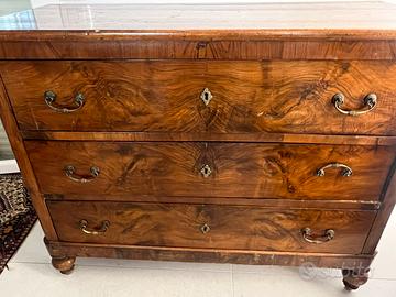 CASSETTONE CAPPUCCINO ANTICO IN NOCE META’ 800