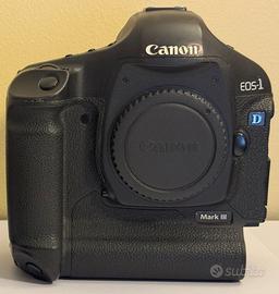 Canon EOS 1D Mark III (meno di 5000 scatti!!)