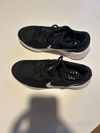 Scarpe Nike revolution