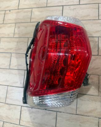 Faro posteriore Yamaha n max 2015-2020
