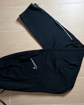 Pantaloni tuta nike