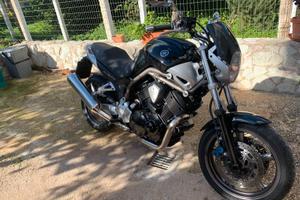 yamaha bt buldog 1100