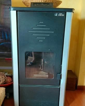 stufa a pellet idro 27 kw