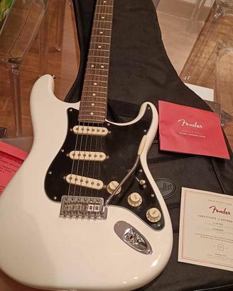 Fender American Performer Stratocaster SSS 