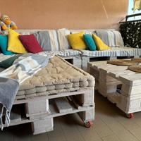 Pallet con cuscini 