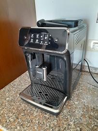 Macchina caffè automatica PHILIPS 2200 LatteGo