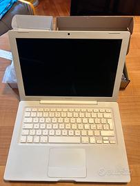 MacBook White 13”