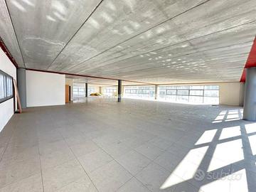 Immobile di 800 m² a Rovereto