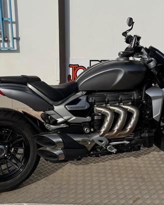 Triumph Rocket III Roadster