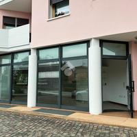 UFFICIO A MONTEBELLUNA