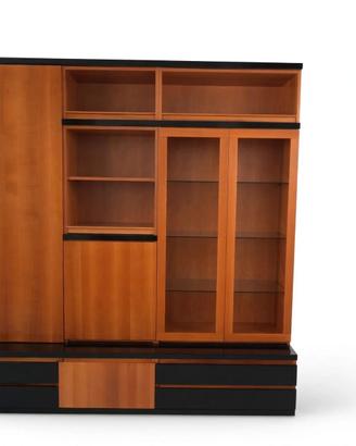 Mobile Credenza