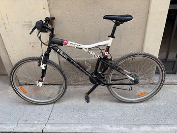 Mountain bike Btwin Rockrider