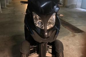 Scooter 350 guidabile con patente B