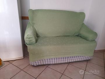 Divano a due posti