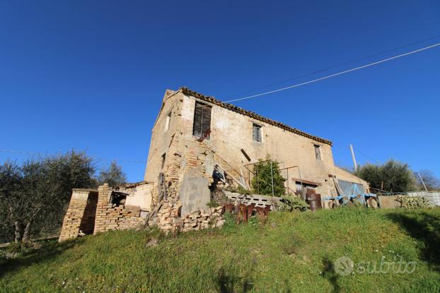 Casale / Rustico - Acquaviva Picena