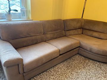 Divano letto di poltrone e sofa  buone condizioni