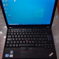  Lenovo x220 portatile  da viaggio