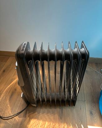 Termosifone Stufetta Radiatore Elettrico AEG 2000W