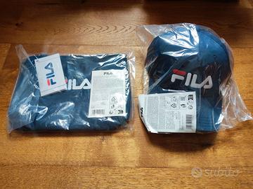 Cappellino con visiera + beauty case Fila