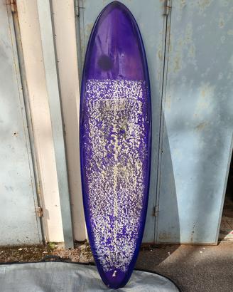 Surf egg 6'4 single fin Tudor