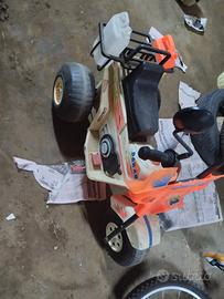 motore a tre ruote giocattolo 