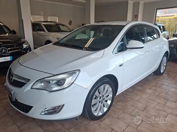 Opel Astra 5p 1.4 t Cosmo 140cv