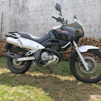 Suzuki Freewind XF 650