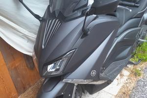 Yamaha TMAX 560