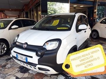 FIAT Panda 1.0 Hybrid " Pandina " PACK CROSS