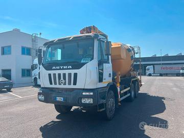 ASTRA HD8 64.45 BETONPOMPA SERMAC