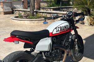 Ducati Scrambler Urban Motard 800 - Come nuova