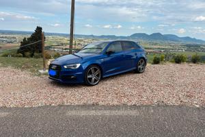 AUDI A3 2.0 TDI Full Sline Full optional