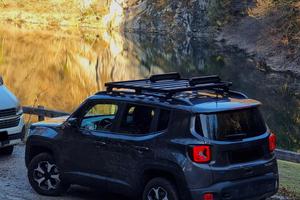Piastra Front Runner per Jeep Renegade