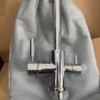 Rubinetto a 3 vie colore cromo