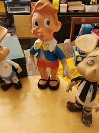 pupazzi topo gigio e pinocchio