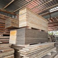 PANNELLI PER ARMATURA E MORALI IN LEGNO
