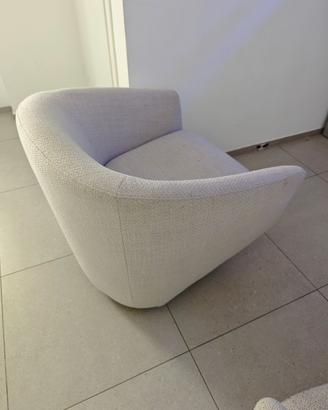 Poltroncine girevoli con puff