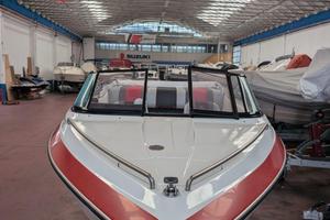 Barca fuoribordo Glastron open