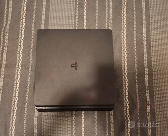 Ps4 slim 500gb ritiro di persona