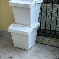 Bidoni differenziata