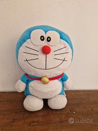 Peluche Doraemon alto 50cm