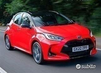 Toyota yaris 2021 per ricambi