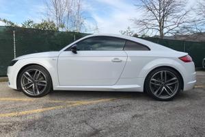 Audi TT 1.8 tfsi MK3 - 50.000 km
