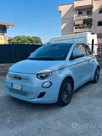 Fiat 500e Berlina 42 kWh Icon- UNIPRO.