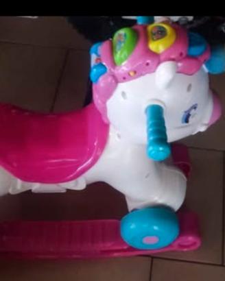 cavallo dondolo, anche a ruote gioco bimba