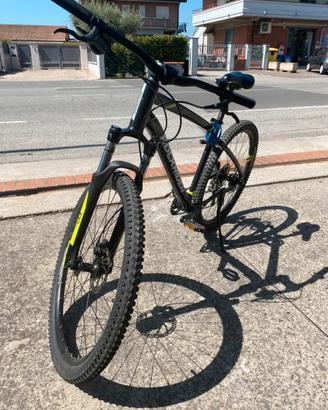 Bici rockraider st530