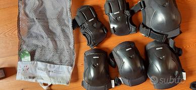 protezioni  taglia s per età 9/ 15 anni